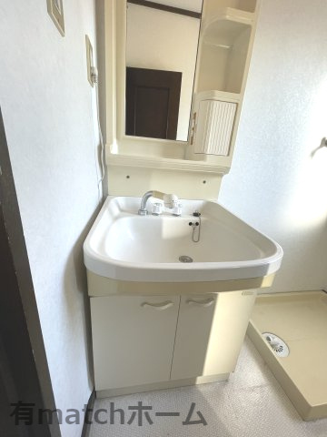 ドミシル乾の独立洗面台