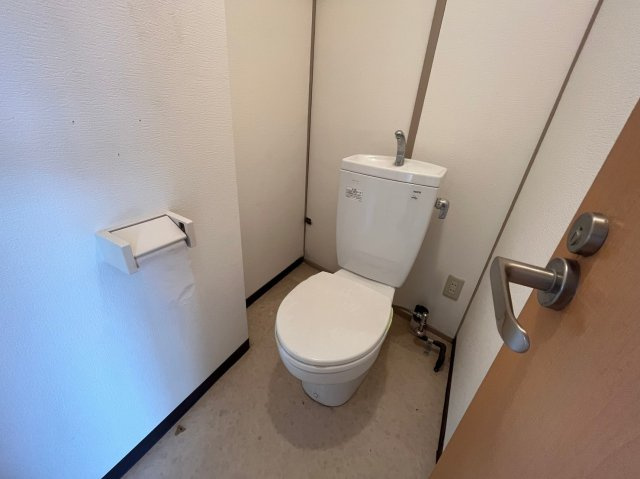 宮川荘のトイレ