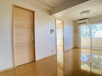 【居間・リビング】 | ライフレビュー小田原東ブライトコート