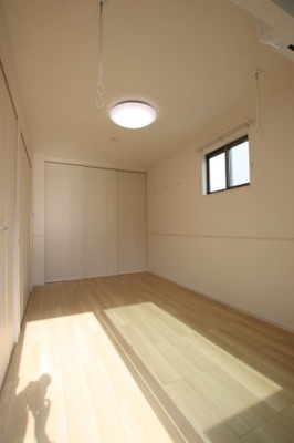 【洋室】 | メゾンスターブル