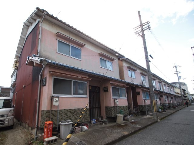 三和町貸家の外観
