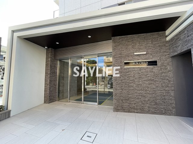 サン　シエロ東今里のエントランス