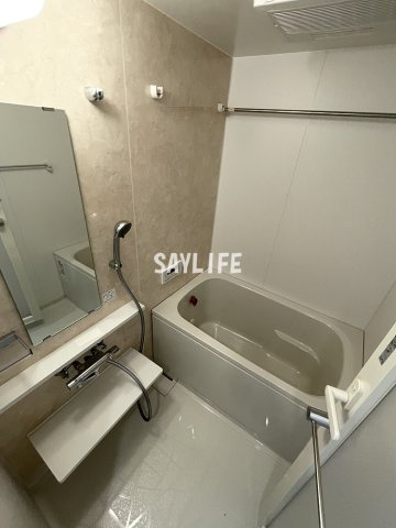 サン　シエロ東今里の浴室