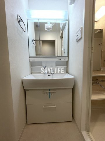 サン　シエロ東今里の洗面所