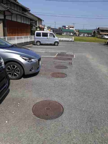 グリーンヒル山下　Ａの駐車場|駐車場完備です