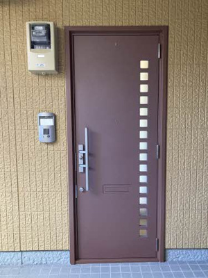 【玄関】 | リヴェール紀三井寺