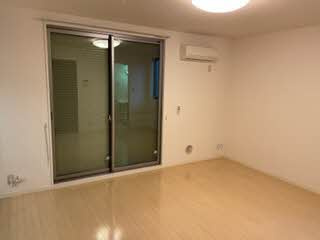 【洋室】 | リヴェール紀三井寺