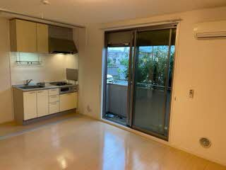 【洋室】 | リヴェール紀三井寺