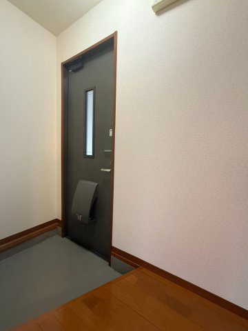 グランドールの玄関|明るい玄関です