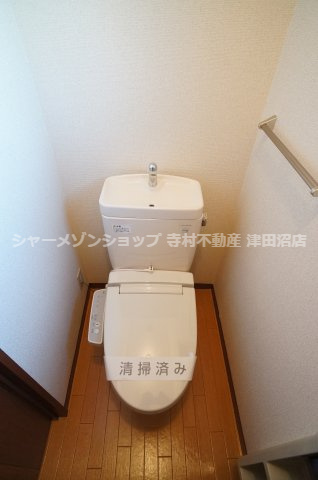 グランドールのトイレ|※他号室の写真となります。