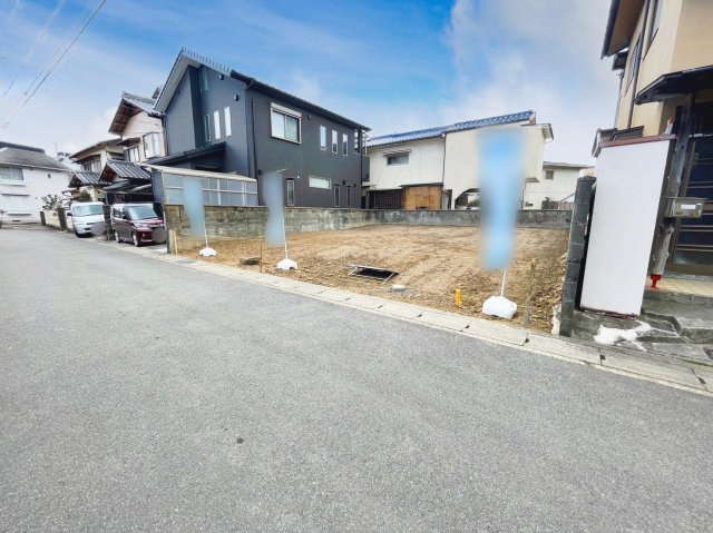 大原野北春日町　プランAの前面道路含む現地写真