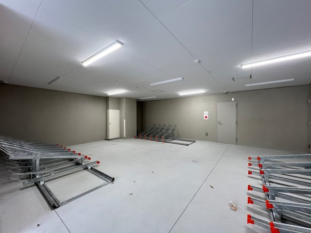 プライムアーバン南森町のロビー