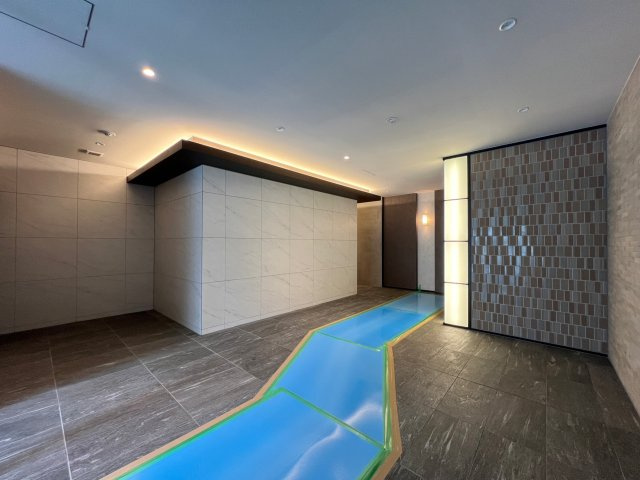 プライムアーバン南森町のロビー