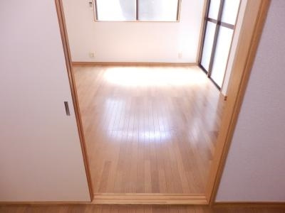 第二ヌヴェールハイツの内装