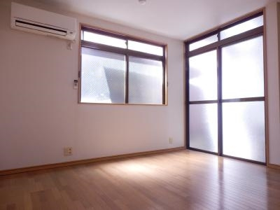 第二ヌヴェールハイツの内装