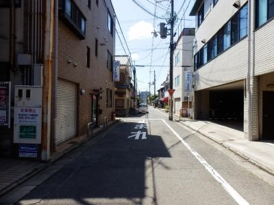 第二ヌヴェールハイツの地図|前面道路