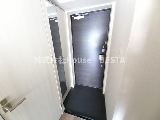 プレサンス神戸キュリオの玄関