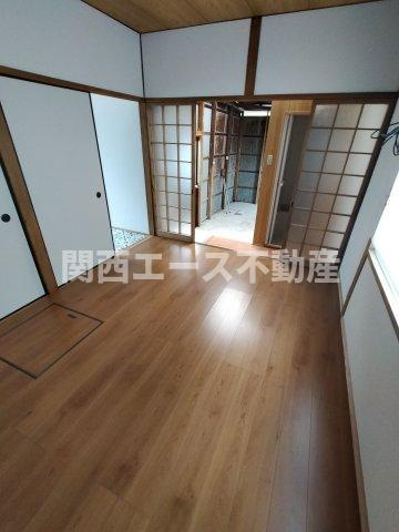 【居間・リビング】 | 北岸和田１丁目貸家