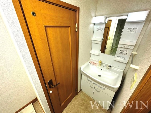 マーベラスの独立洗面台