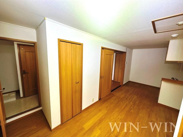 マーベラスの内装