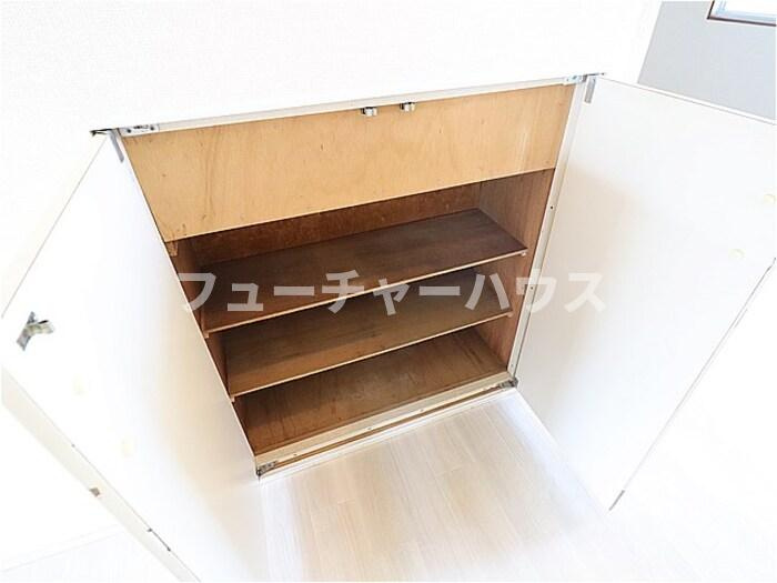 コーポ冨田　Ｉの玄関