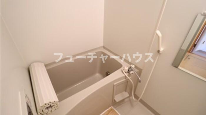 リヴィエールの浴室