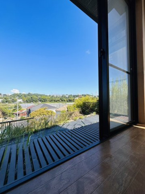 【展望】 | 神奈川県藤沢市立石　中古戸建 | 景色を遮るものがないと、陽の光を長い時間浴びられます。空気も澄んでいるように感じますね。