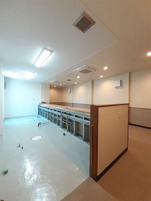 飯田町店舗の内装|現入居者の前の内装です。