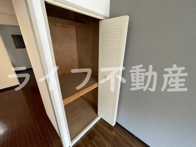 ラ・フォーレ高井田の収納|ちょっとした収納スペースも充実しています