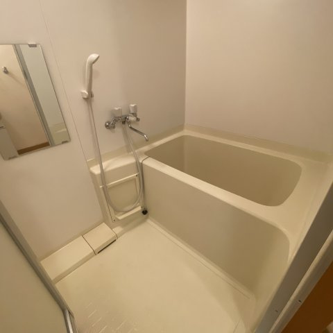 コーポハーバーの浴室