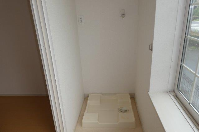 サンフラワーＫのその他|洗濯機置き場