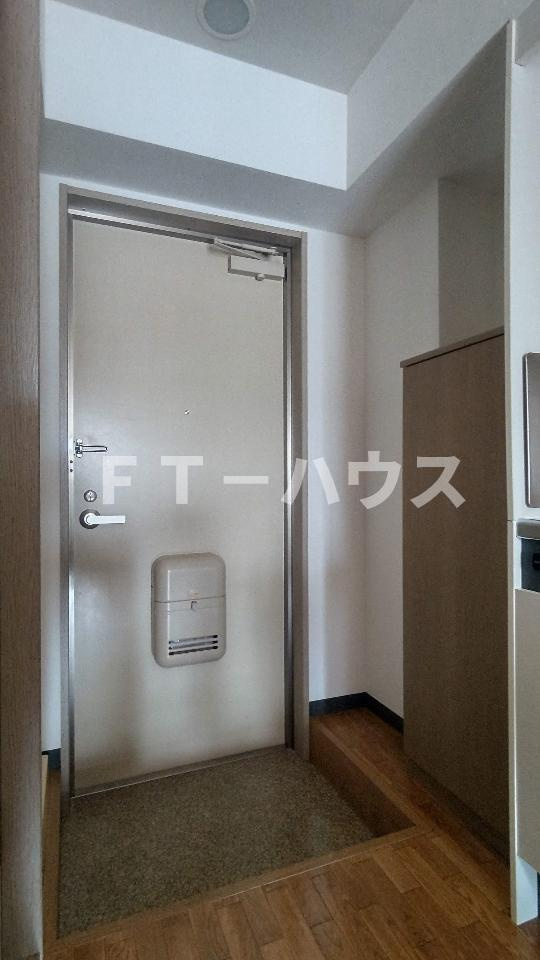 実籾フラッツの玄関