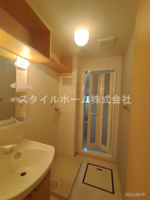 【洗面所】 | ラークハイム三蔵子A