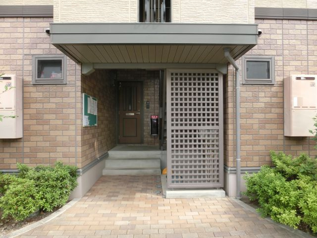 メイプルタウン川越的場のエントランス