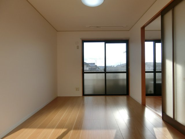 エクセルハイム　B棟の洋室