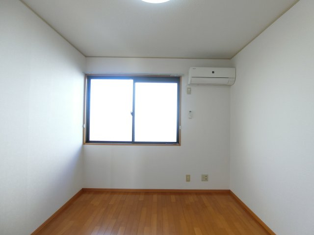 エクセルハイム　B棟の洋室