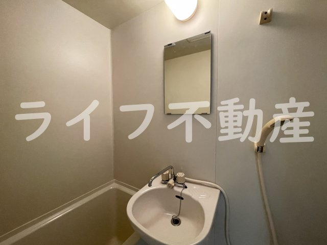 COCOプラムビハーラの洗面所|洗面所です