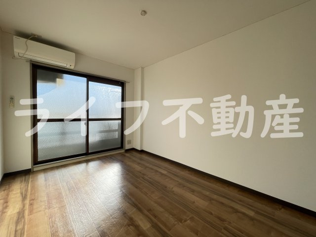 COCOプラムビハーラの居間・リビング|居間です