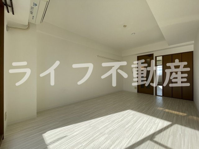 Grace Court｜VR内覧可能です♪の居間・リビング|使いやすいリビングです