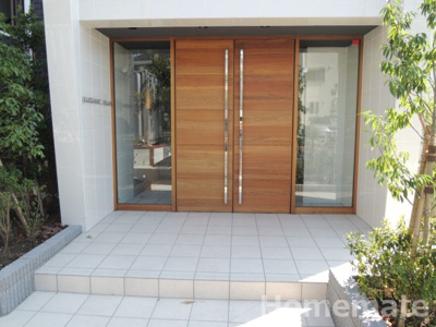 【エントランス】 | エレガントヴィラ