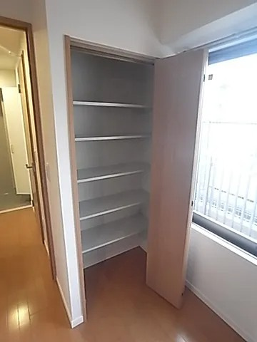 メゾンドバレーの収納