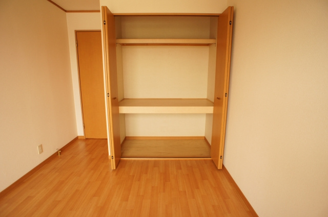 メゾンローズブランの収納