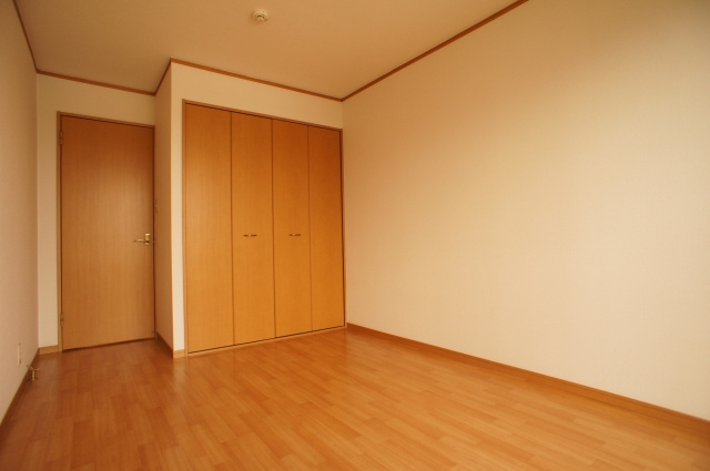 メゾンローズブランの寝室