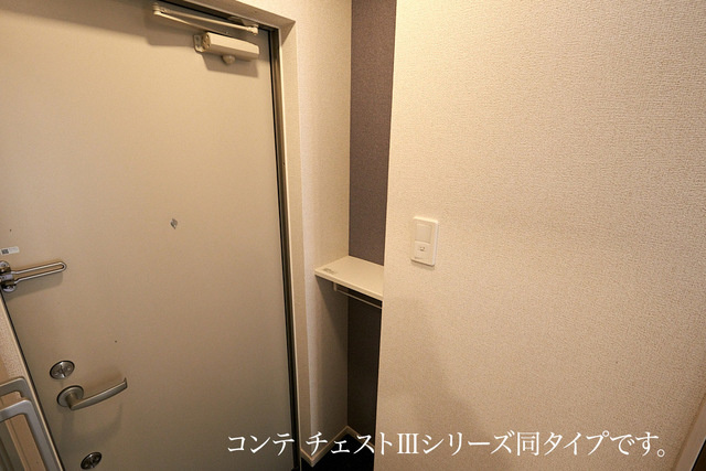 クロ―リス南柏の玄関