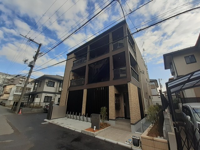 クロ―リス南柏の外観