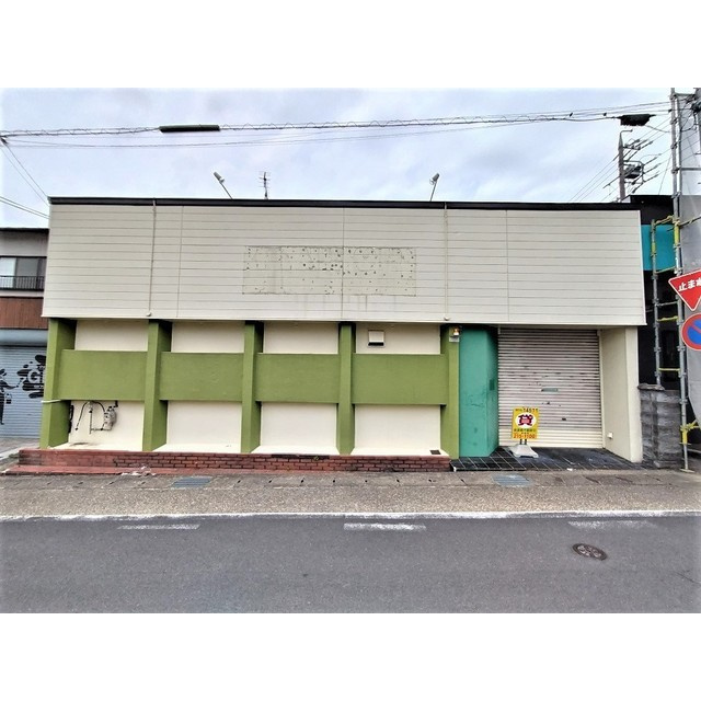 養老町市川店舗の外観|2号室(カラオケ喫茶跡）