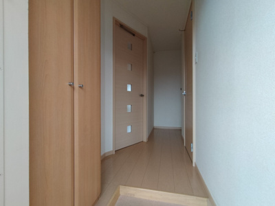 【玄関】 | ハイツサンフラワー