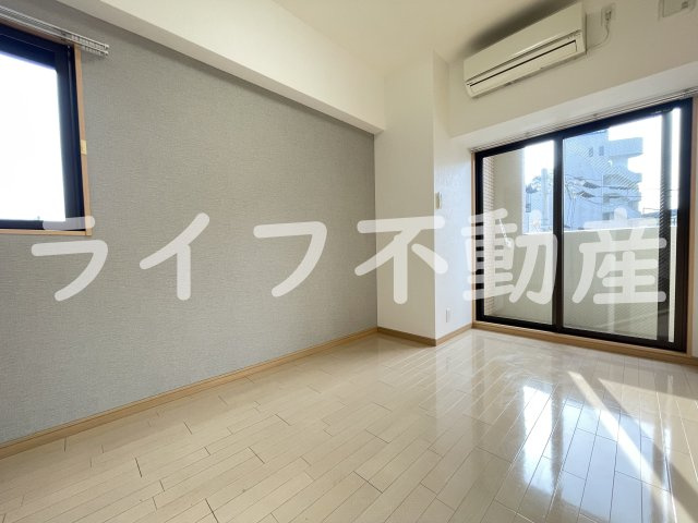 CITY SPIRE布施の居間・リビング|こちらの居間で趣味の時間をお楽しみください