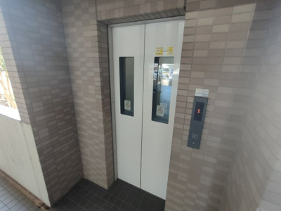 【その他共用部分】 | ルナエルモッサ | エレベーターもございます