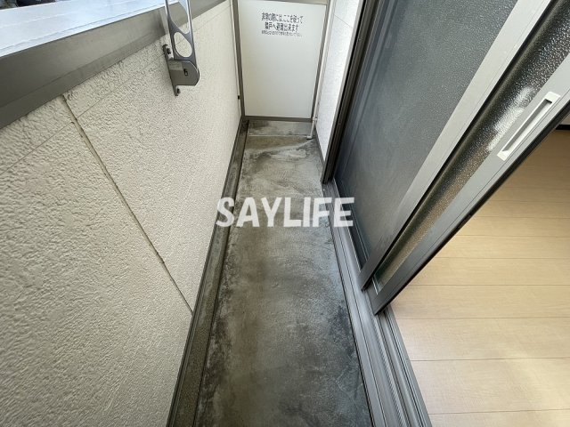 フジパレス城東諏訪Ⅵ番館のバルコニー